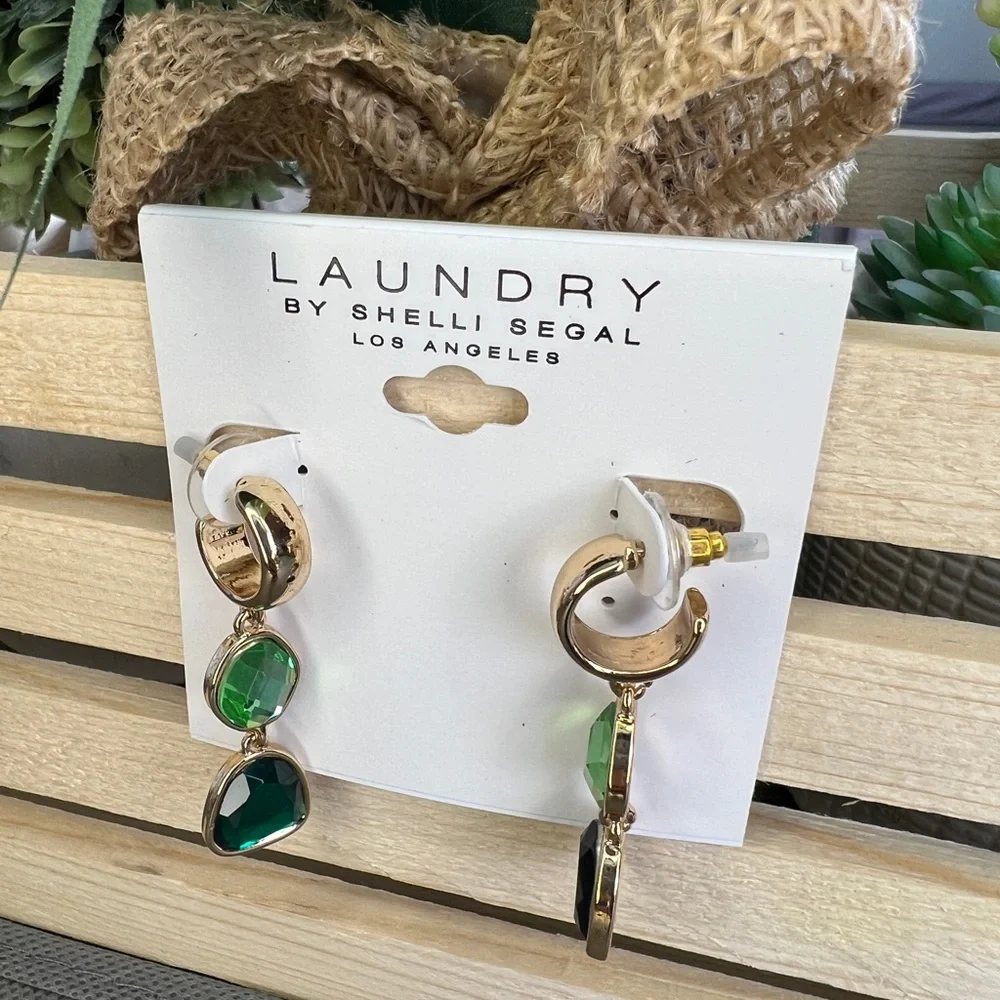 *SOLD*Laundry by Shelli Segal Gold/Emerald Huggie Drop Earrings - Picture 4 of 6